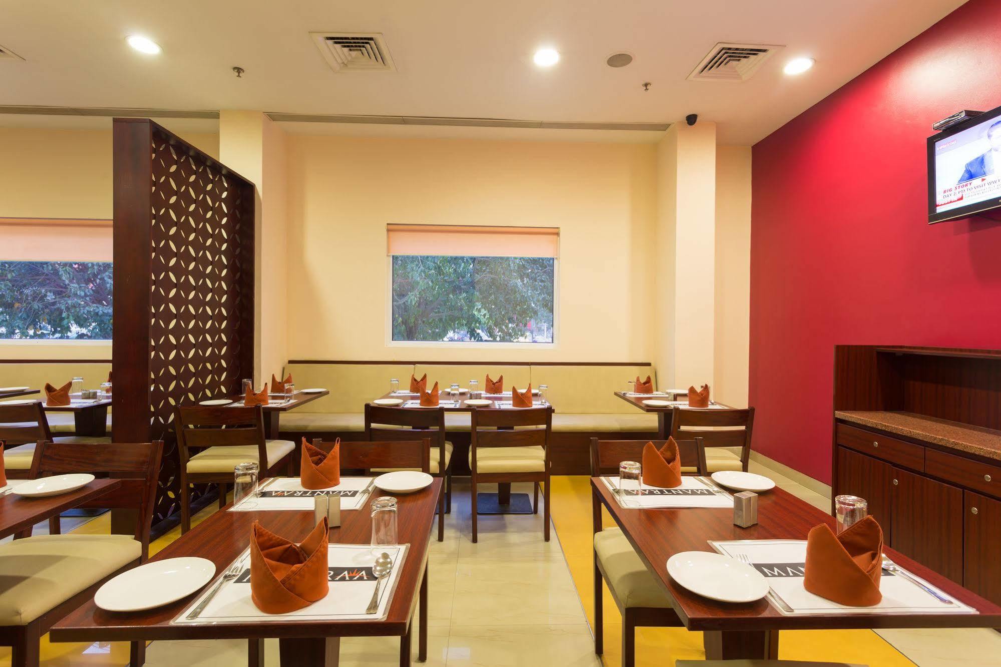 Jaipur Hotel Bagian luar foto